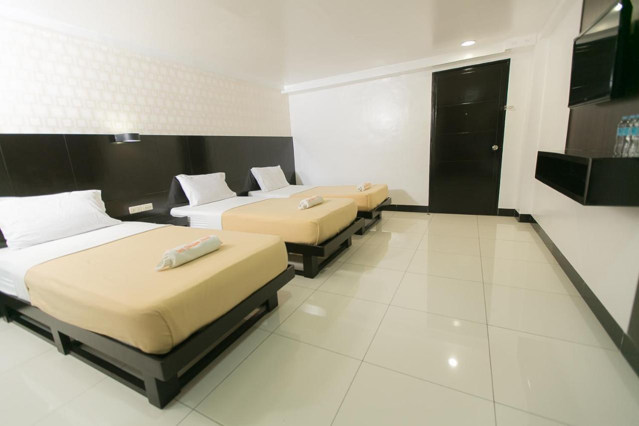 Sun Garden Hotel Tarlac Kültér fotó