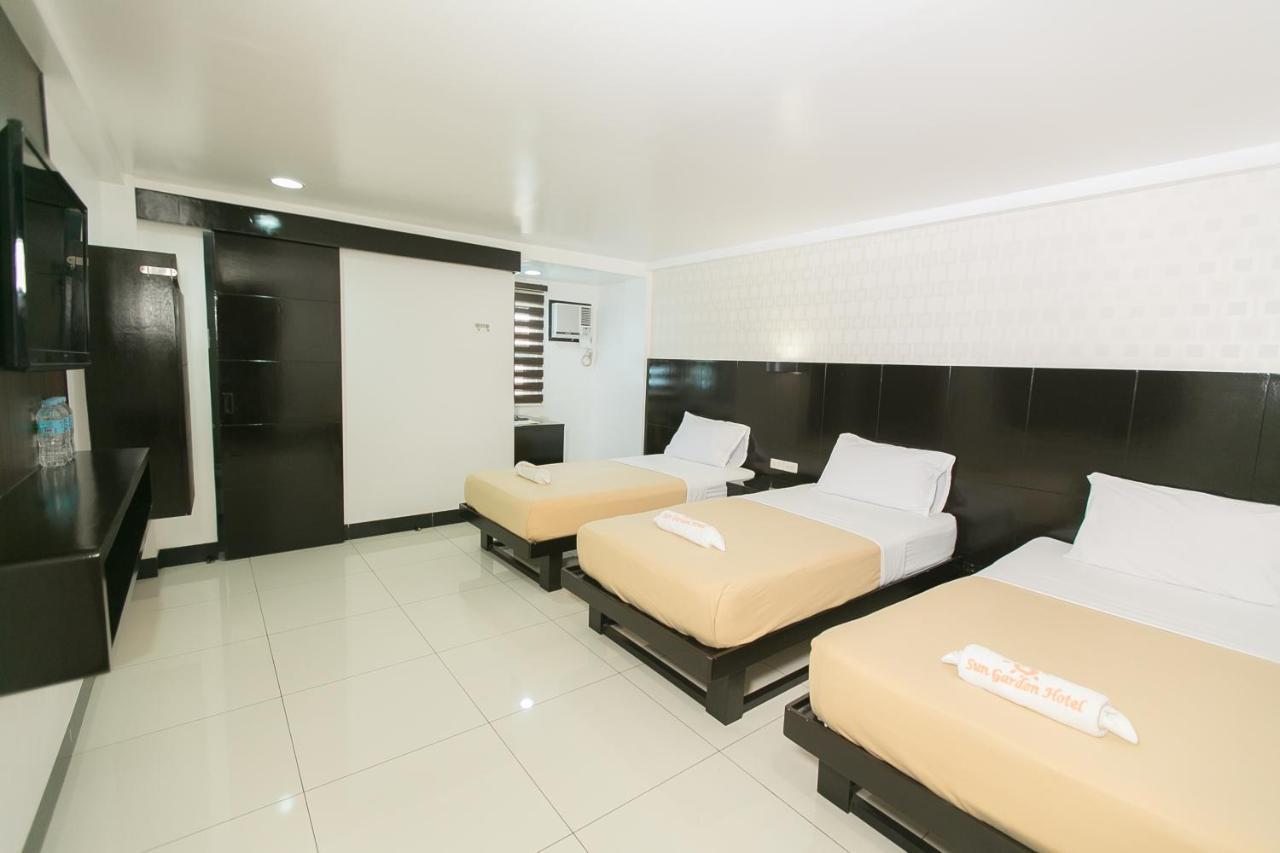 Sun Garden Hotel Tarlac Kültér fotó